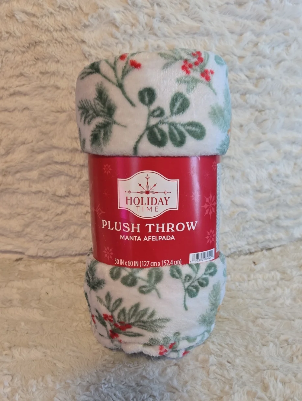 Holiday Time Green & White Holly Plush Throw Blanket